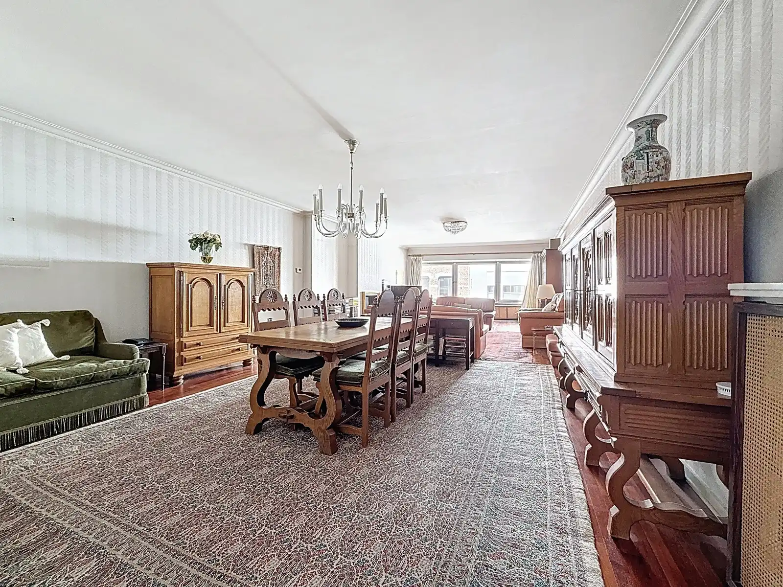 Uniek handelspand met ruim appartement en tuin foto 14