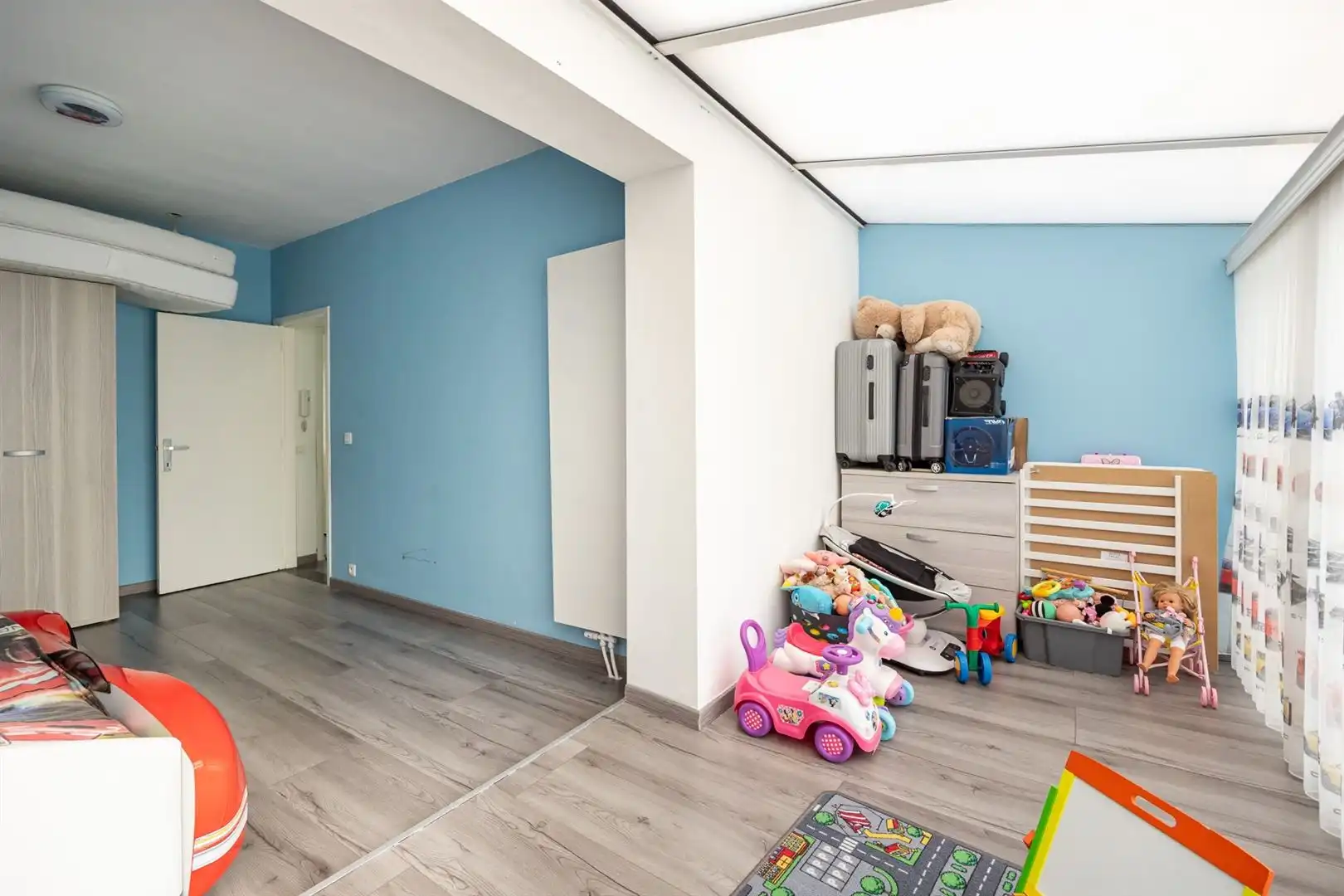 Compact comfort met zonnige tuin in Merksem

 foto 17