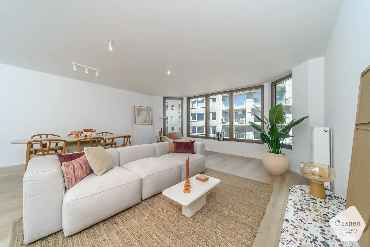 Totaalrenovatieproject in het hart van De Panne foto 15