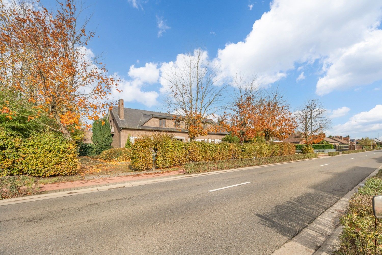 Karaktervolle villa op perceel van 18a foto 2