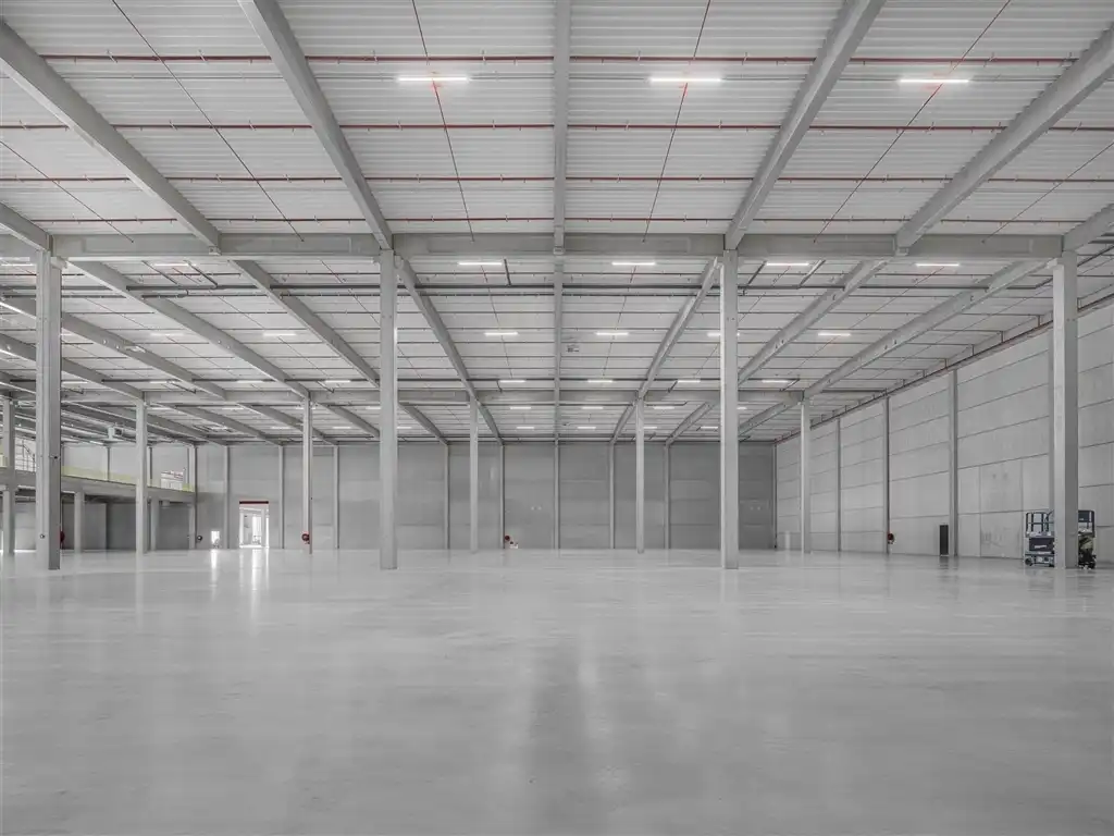 Logistieke gebouwen foto 9
