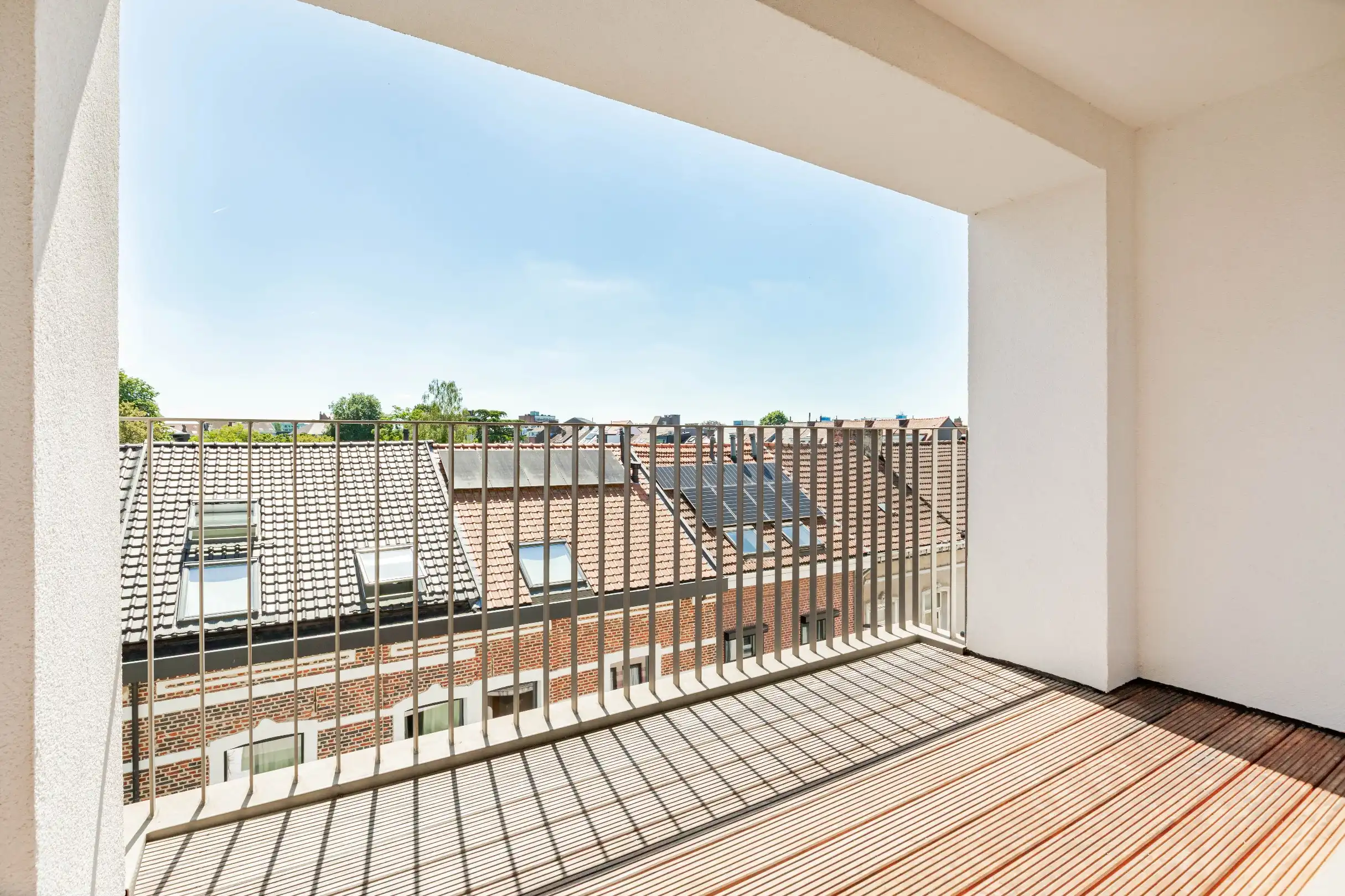 Deels bemeubeld 1-slaapkamer appartement foto 3