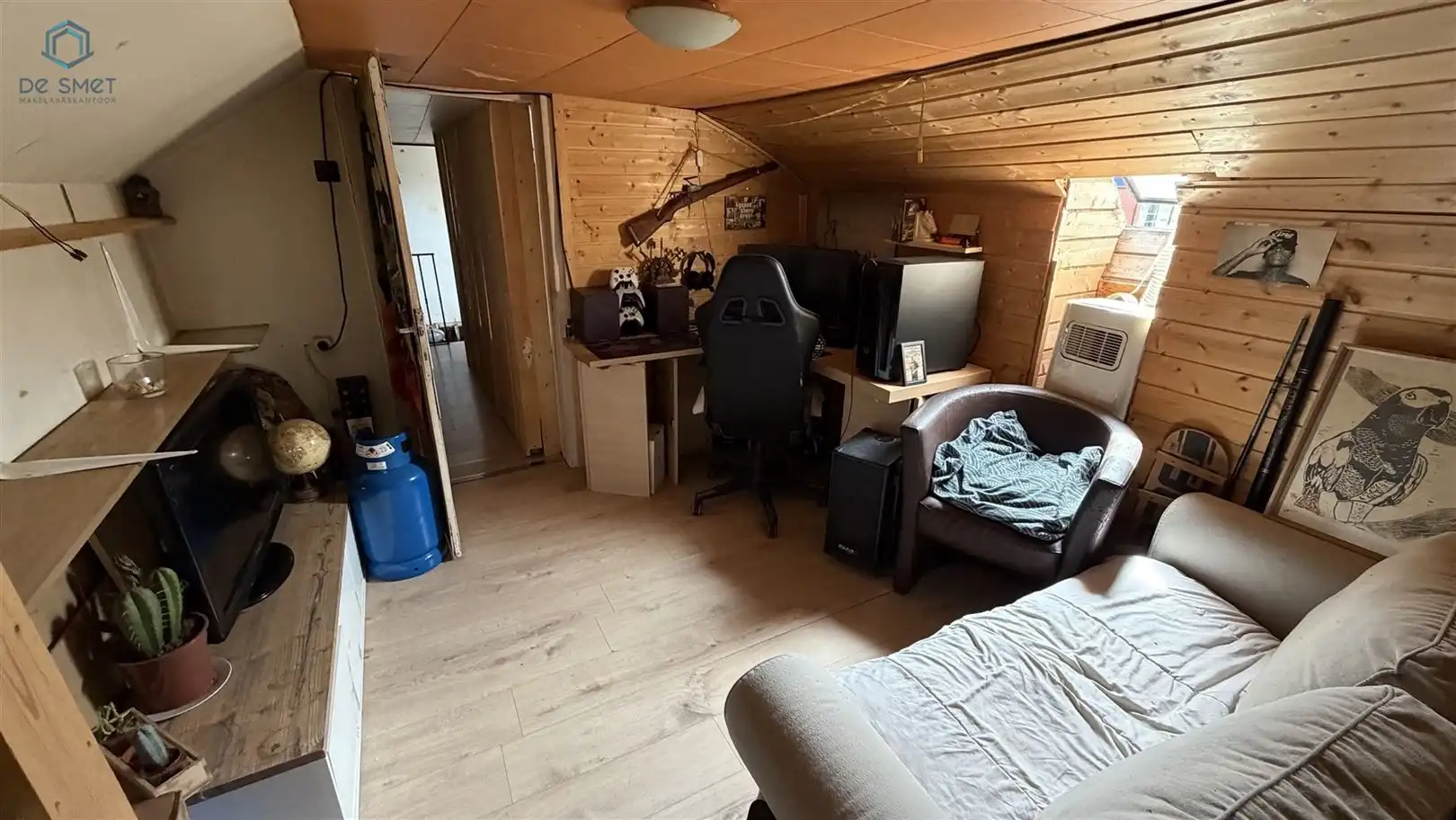TE RENOVEREN WONING TE SCHENDELBEKE foto 10