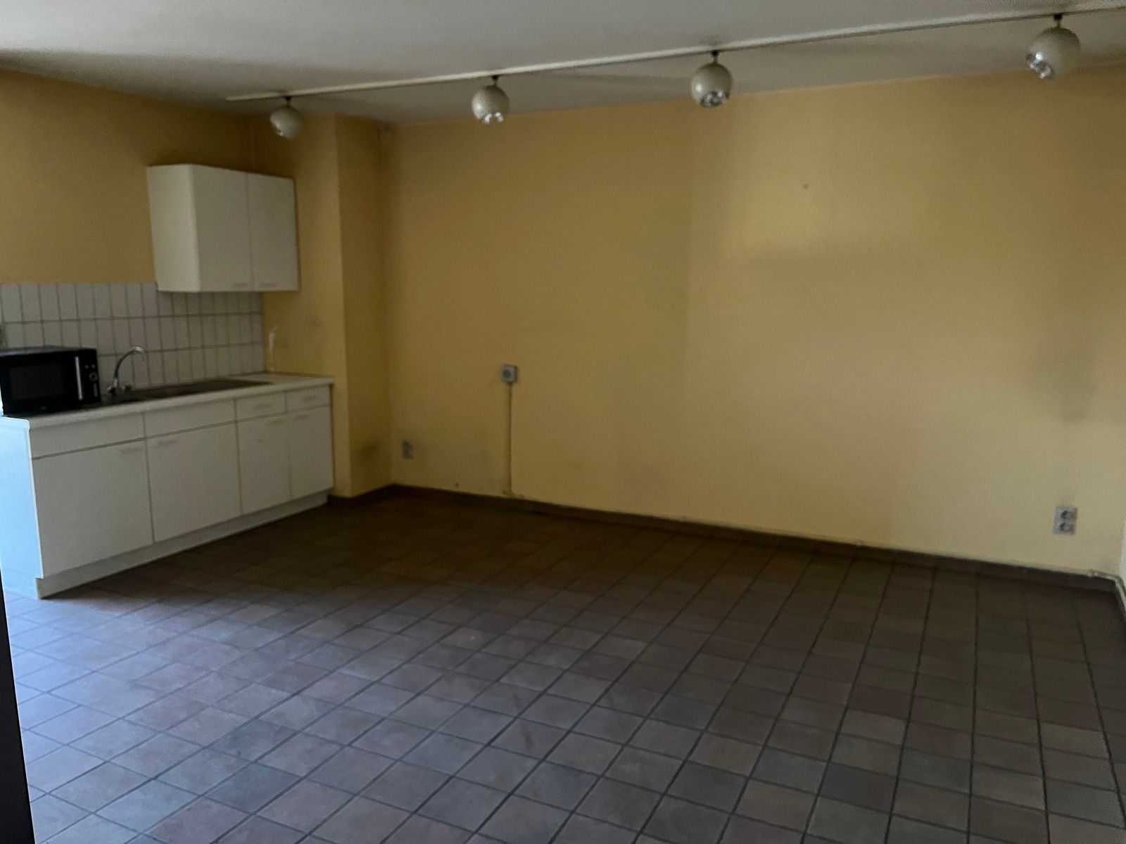 Polyvalente en opsplitsbare commerciële building in centrum Aartselaar foto 20