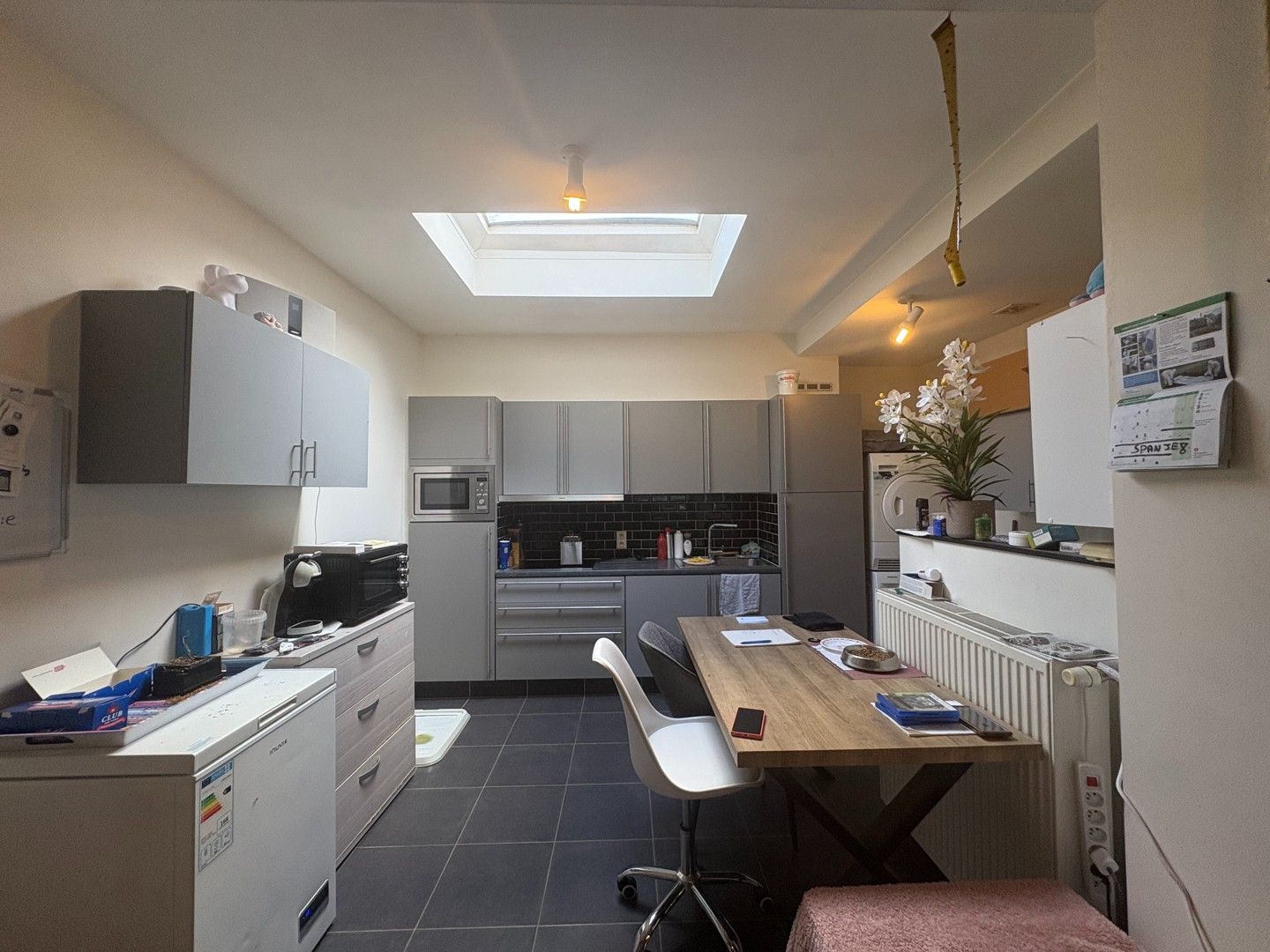 Instapklare rijwoning nabij station Lede foto 6