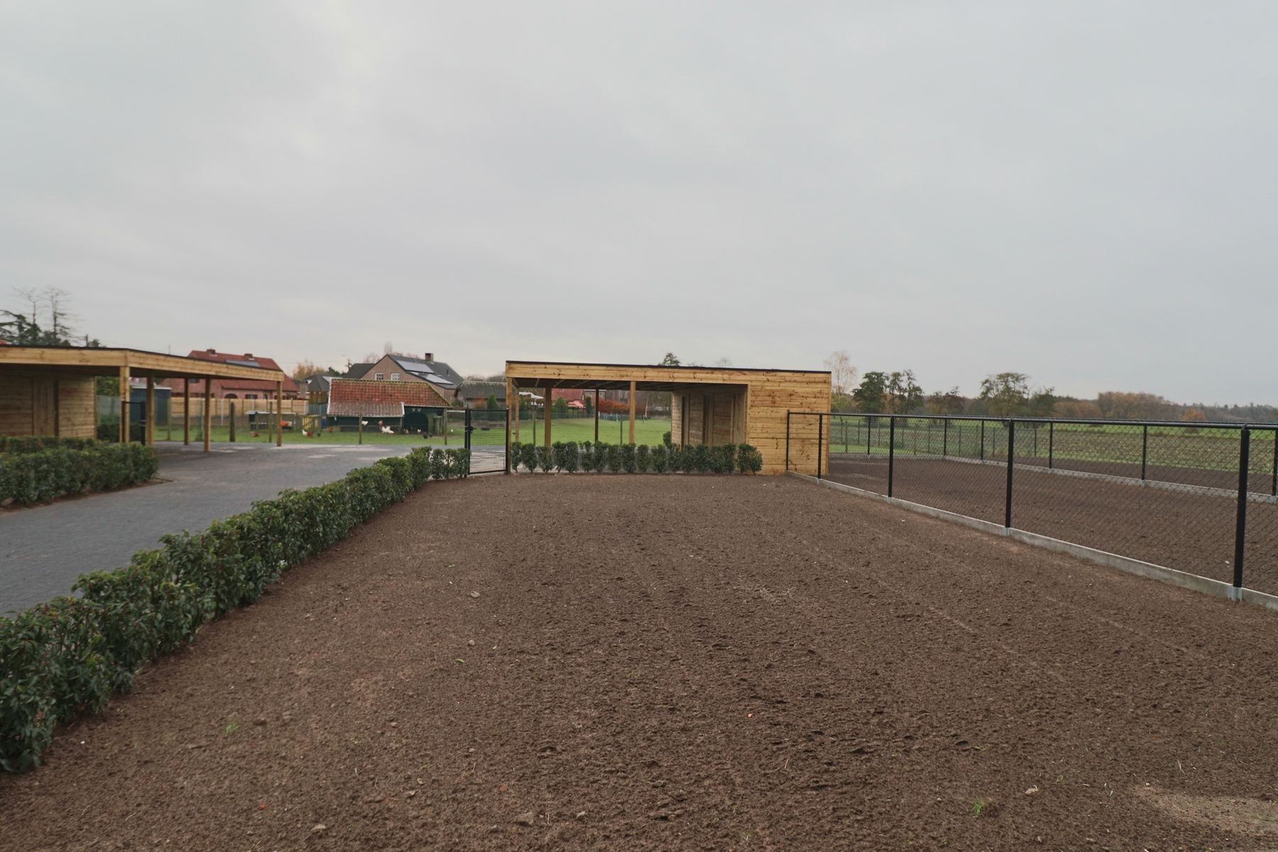 Halfopen woning met 3 slaapkamers en carport/fietsenberging op perceel van ca 370 m² foto 18