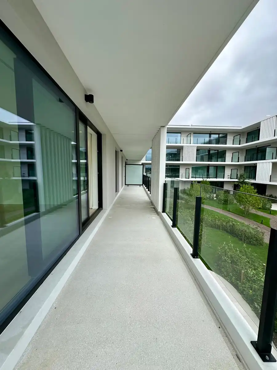 Prachtig 2 slaapkamer appartement met groot TERRAS foto 8