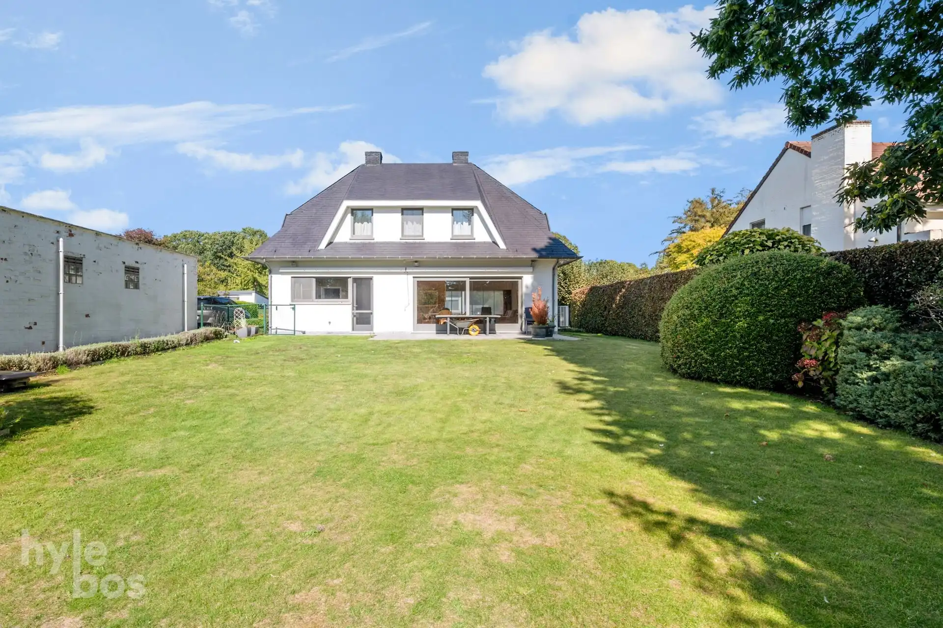 Ruime open bebouwing op 1.073 m² in rustige woonwijk foto 24