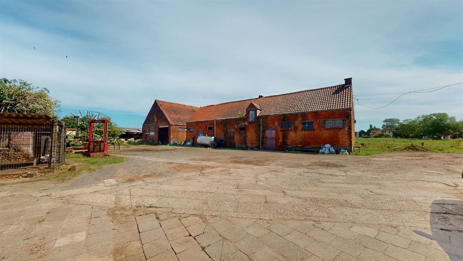 Boerderij met iets meer dan 38ha grond foto 38