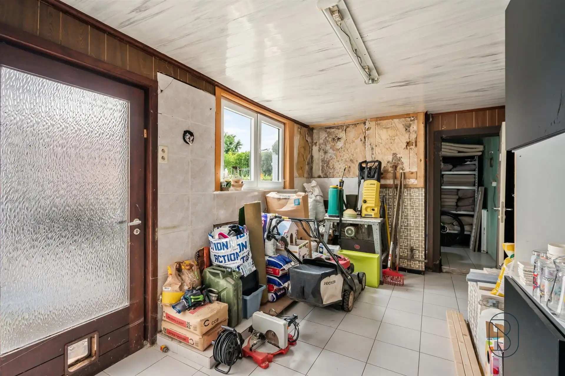 Recent gerenoveerde gezinswoning met 4 slpk, garage & tuin foto 19