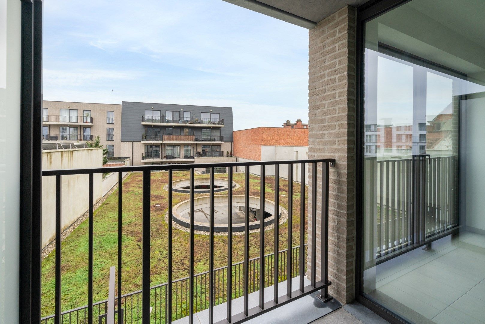 Energiezuinig nieuwbouwappartement met twee slaapkamers in Lokeren foto 2