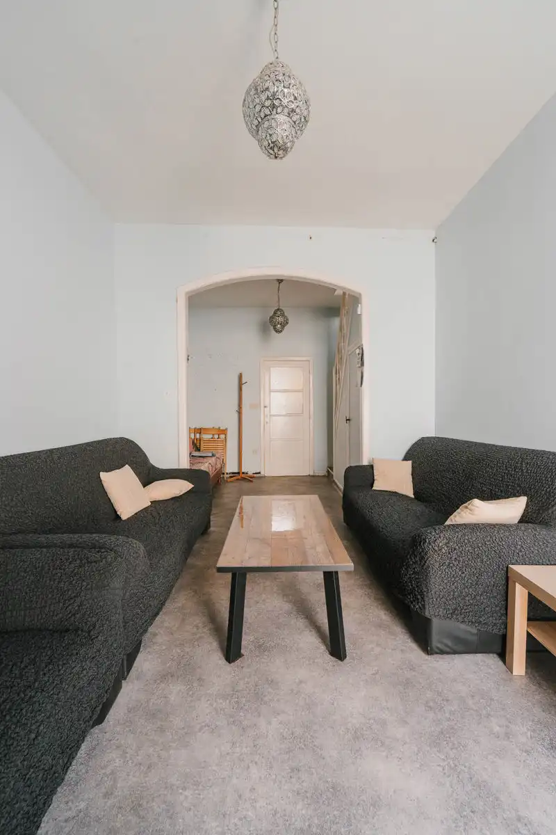Karaktervol renovatieproject met garage te Mechelen foto 4
