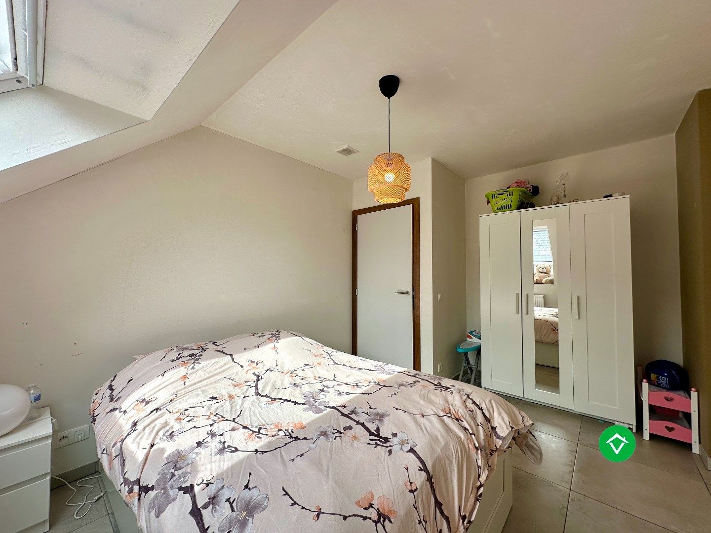 Moderne en lichtrijke nieuwbouwwoning met drie slaapkamers te Handzame (Kortemark) foto 12