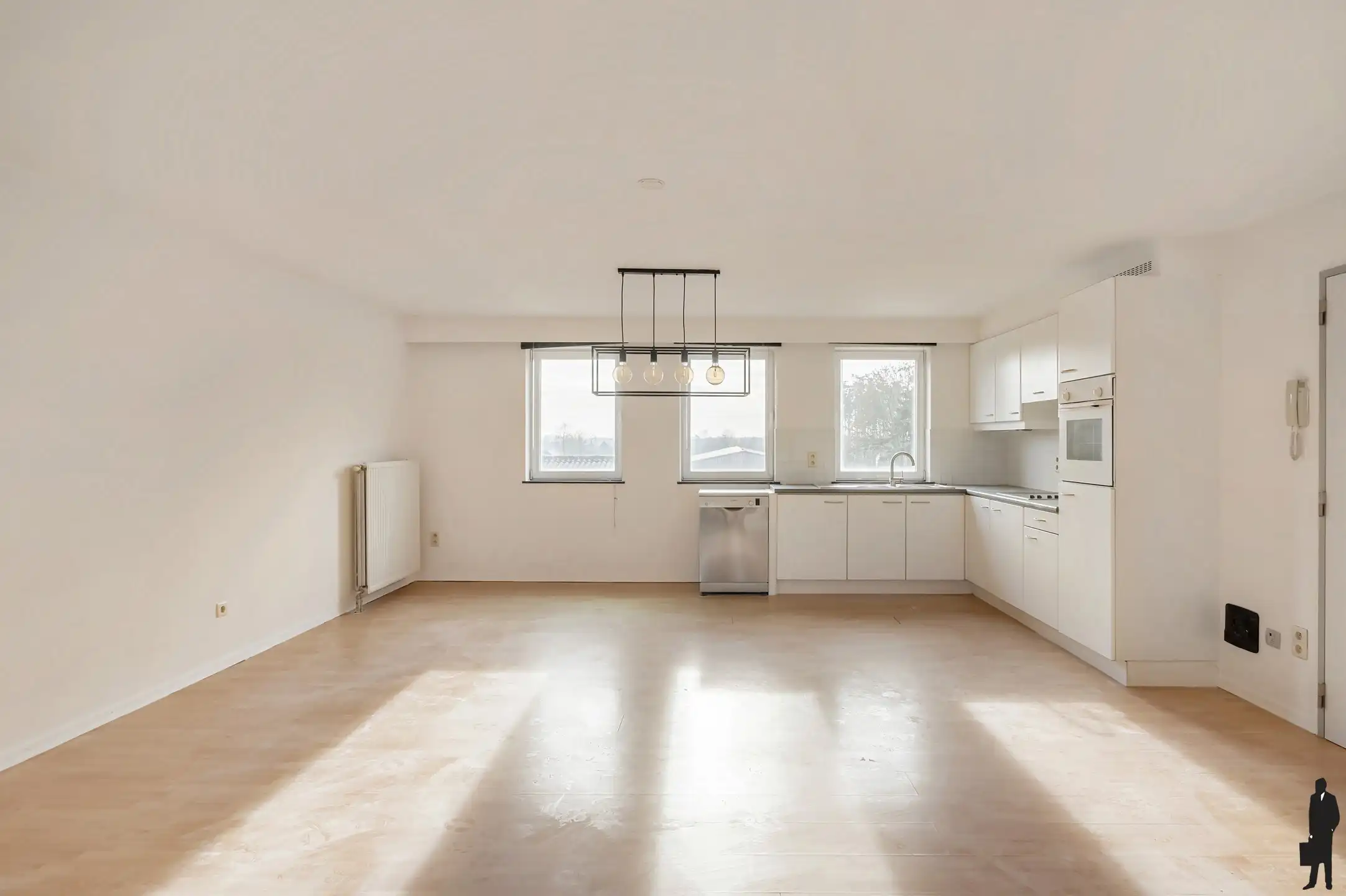 Lichtrijk dakappartement in het centrum van Nieuwmoer foto 5