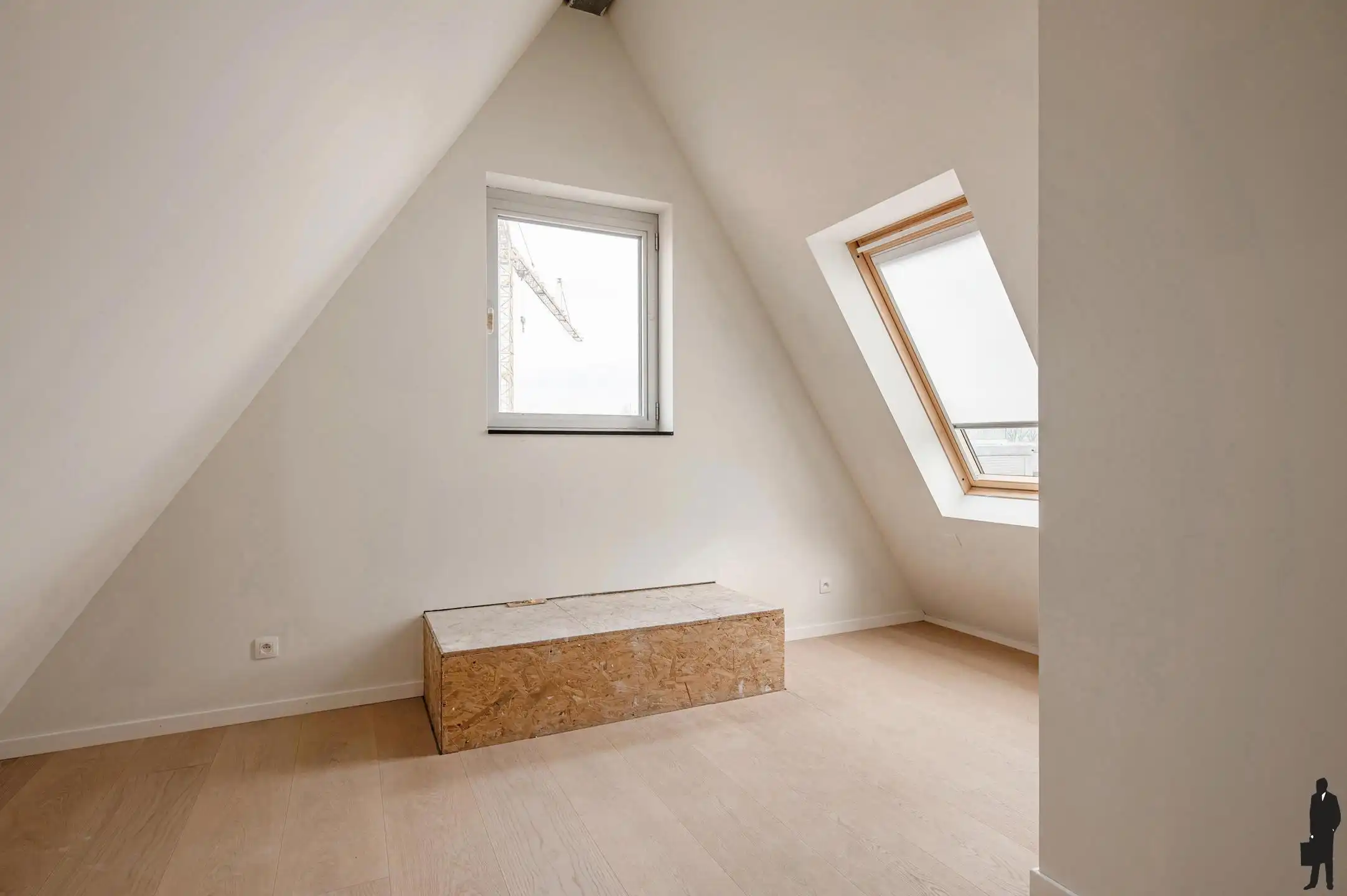 Charmante gerenoveerde duplex met 2 slaapkamers foto 11