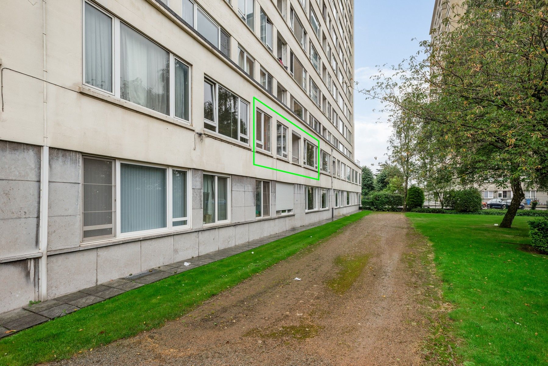 Ruim en instapklaar appartement met 3 slaapkamers op een centrale toplocatie foto 16