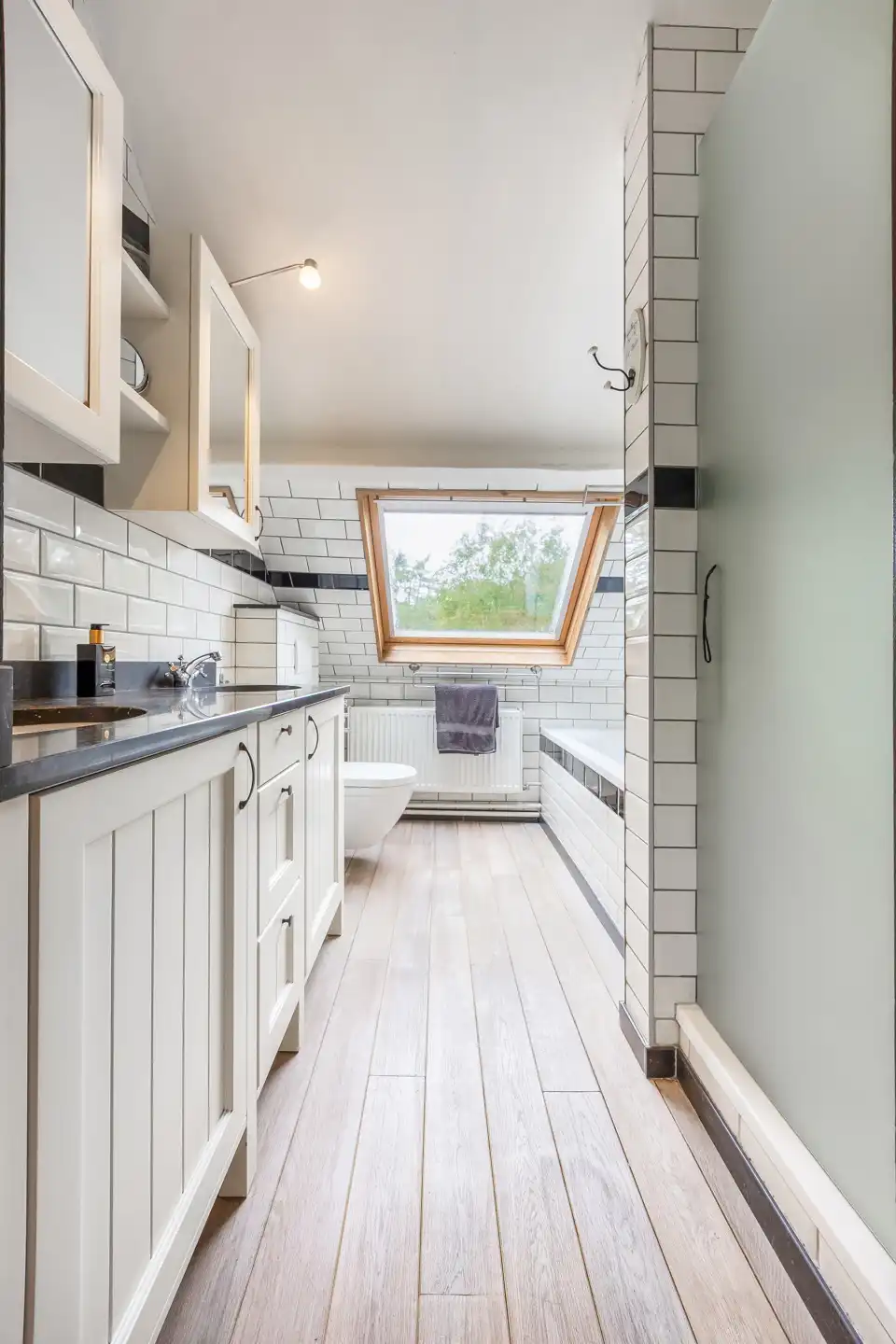 Sfeervolle hoevewoning in groene omgeving te Zoersel foto 16