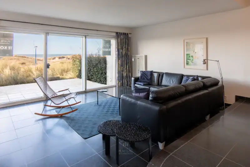 Uitzonderlijk doorloop-appartement aan het strand van Groenendijk. foto 5