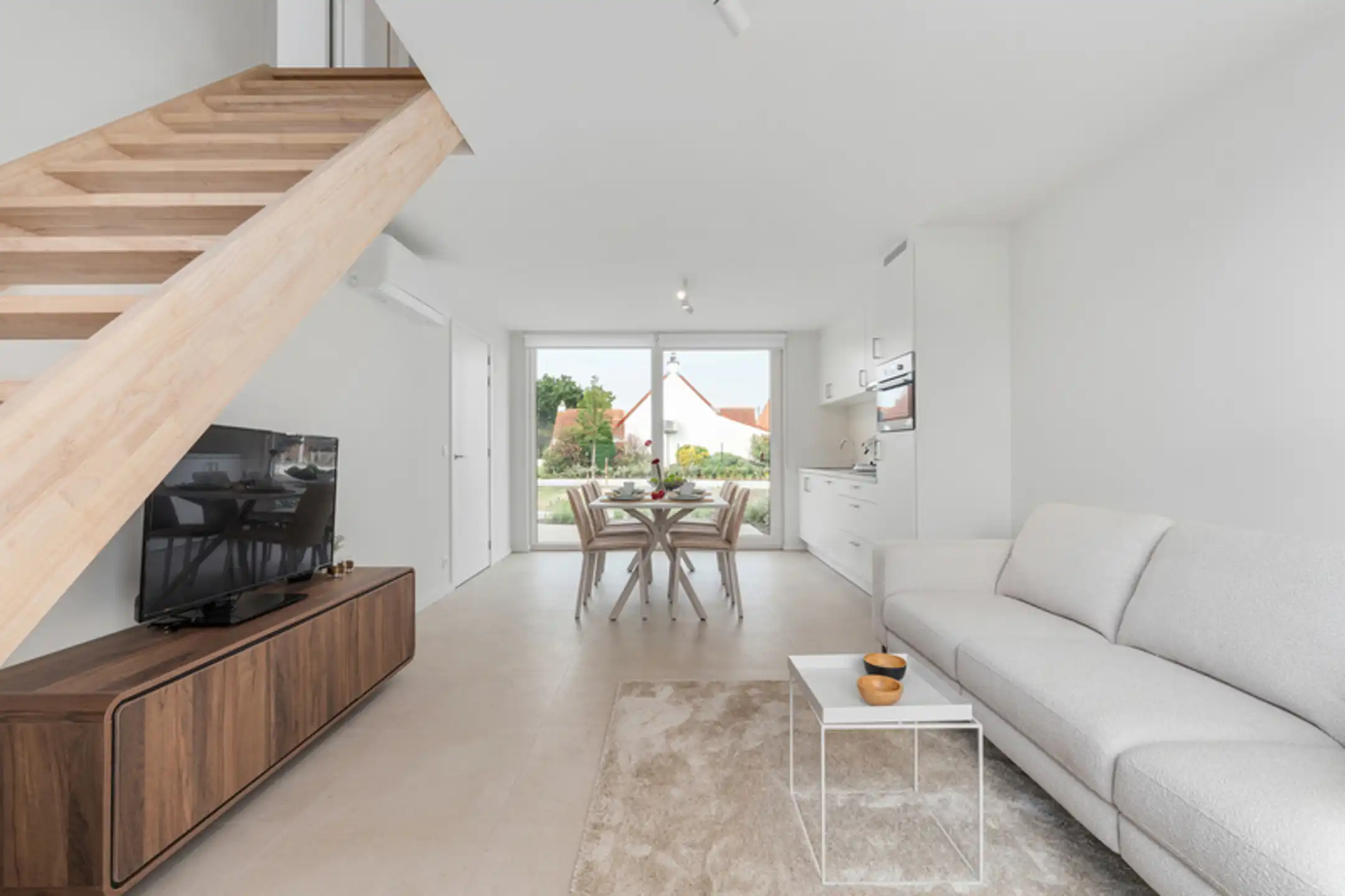 Instapklare vakantiewoningen, eigen gebruik of investering! foto 41