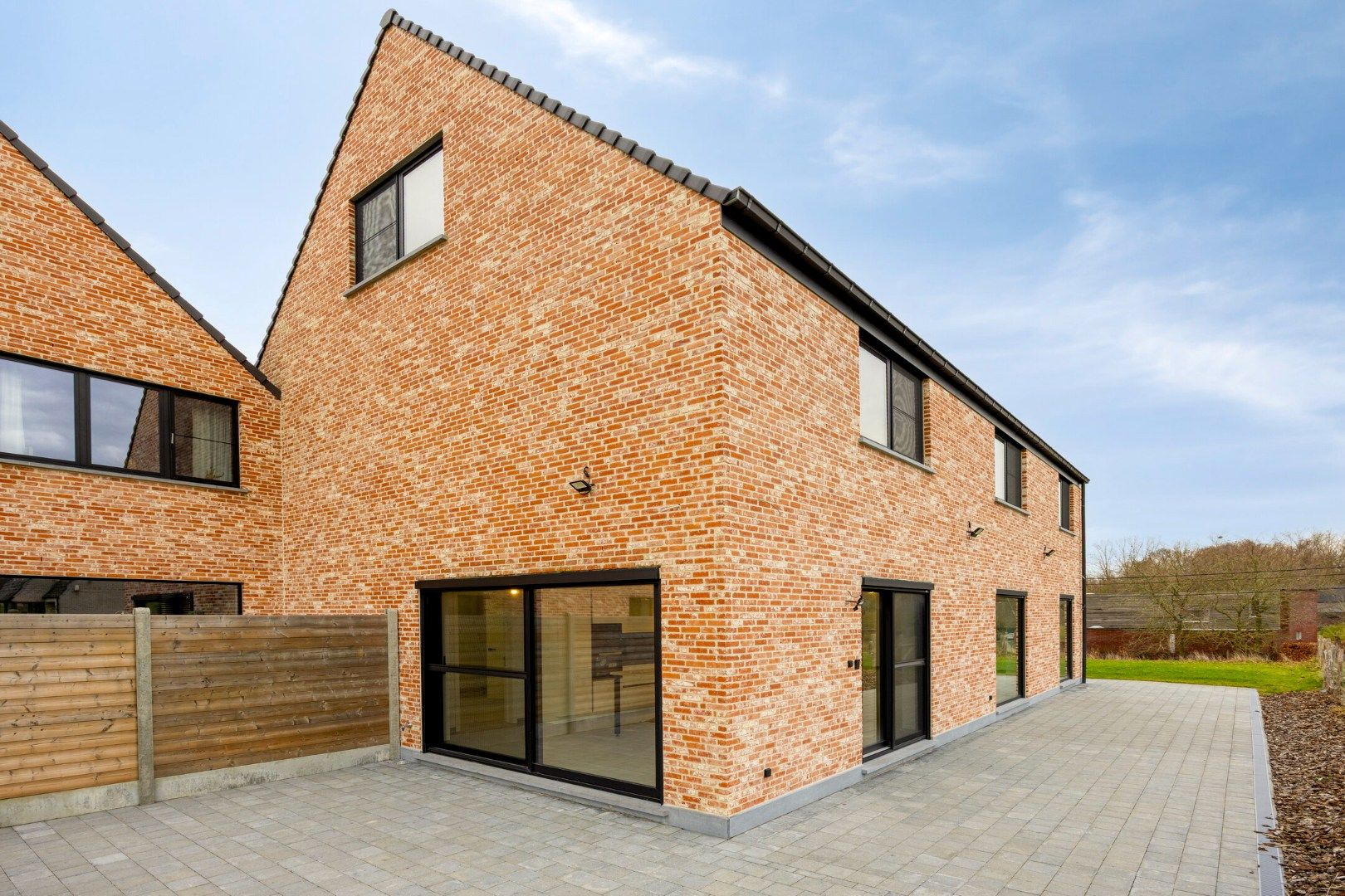 Nieuwbouwwoning met 5 slaapkamers, 2 badkamers, tuin en terras in Bierbeek! – EPC 10 kWh/m² - bewoonbare opp. 343 m² foto 35