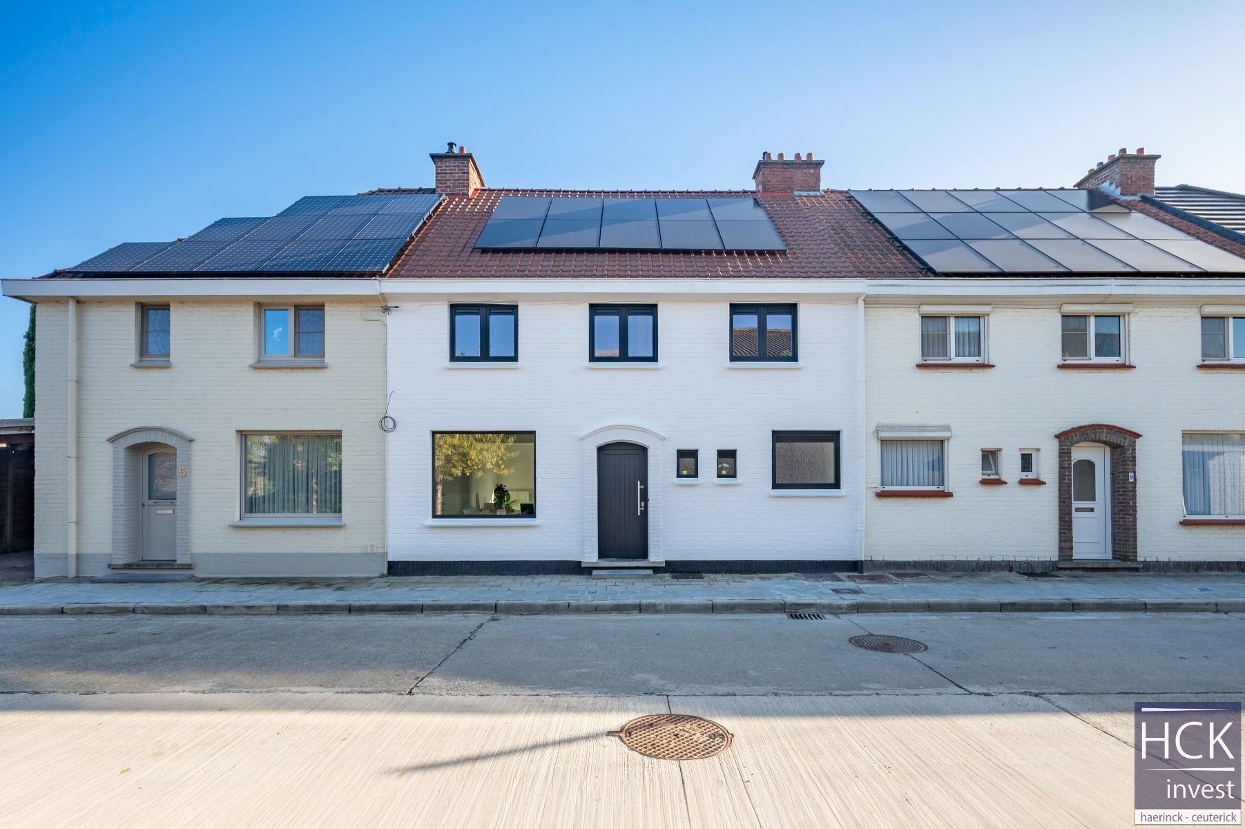 WAREGEM - Instapklare & energiezuinige woning met 4 SLPK. én uitweg foto {{pictureIndex}}