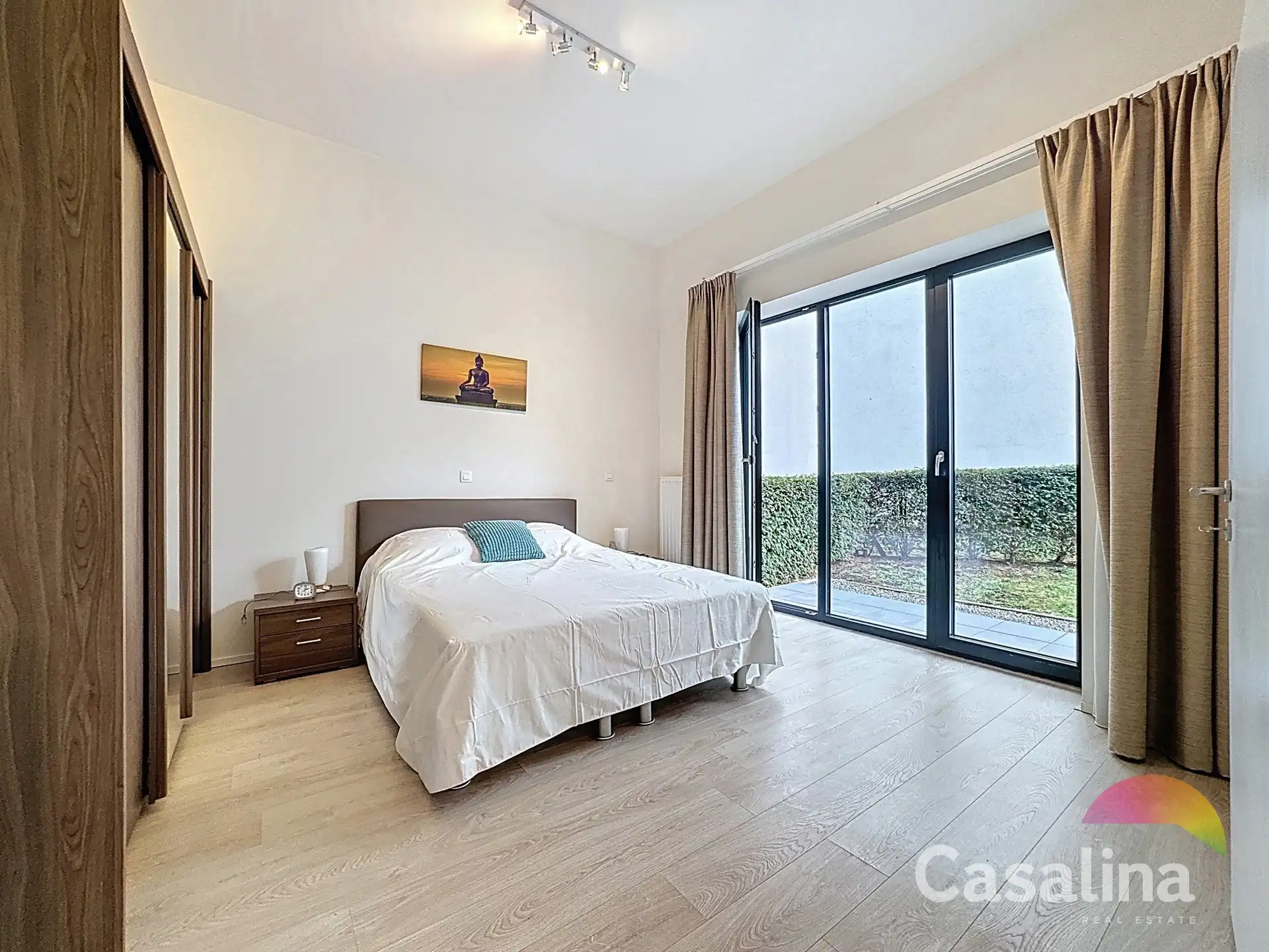 Appartement met 2 slaapkamers, terrassen, tuin + parking foto 13