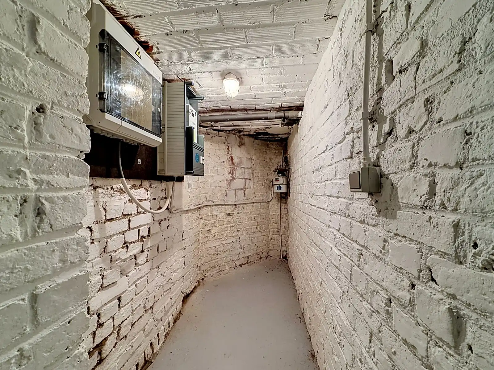 HOB in een doodlopende straat met tuin foto 18