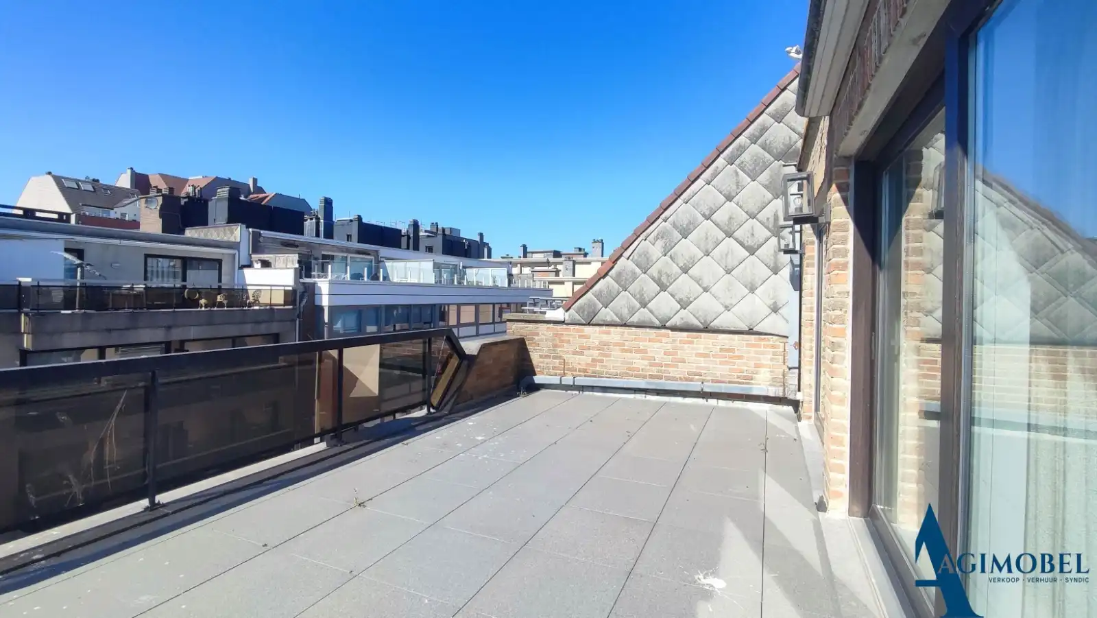 Integraal gerenoveerd penthouse met zonne-terrassen op 20 meter wandelafstand van de zeedijk-Albertstrand. foto 2