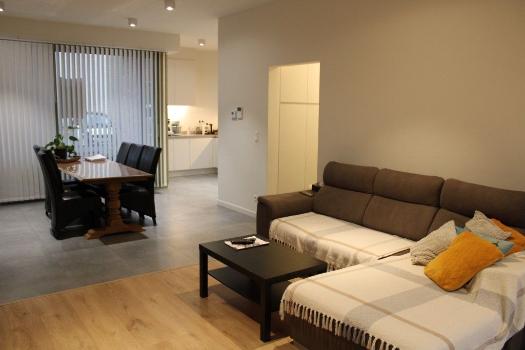 Zeer ruim en energiezuinig appartement met autostaanplaats foto 2