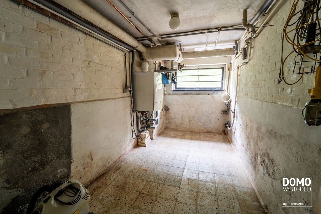Unieke open bebouwing met 5 slaapkamers en schitterende tuin in Hasselt (Kermt) foto 24