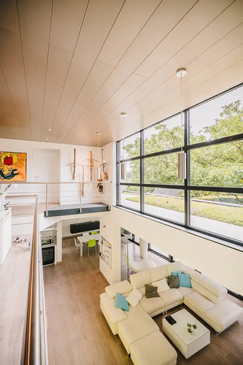 Stijlvolle, eigentijdse woning op een ruim perceel foto 26