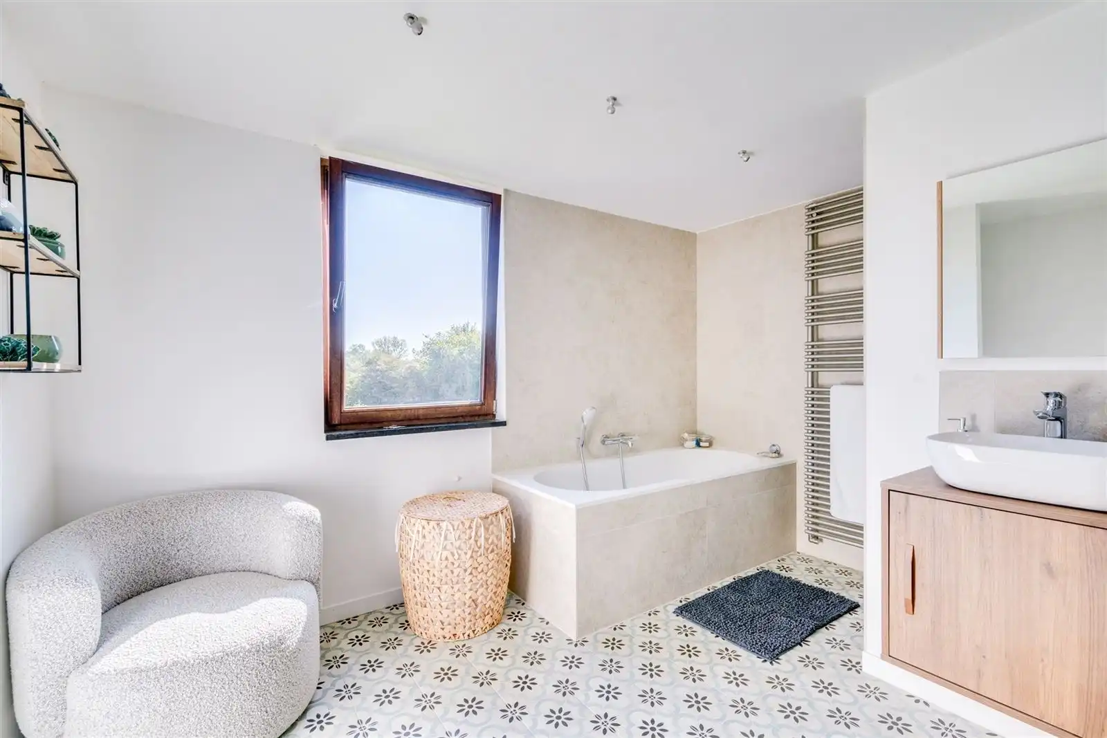 maison unique, où l’habitat et le calme se rejoignent parfaitement foto 16