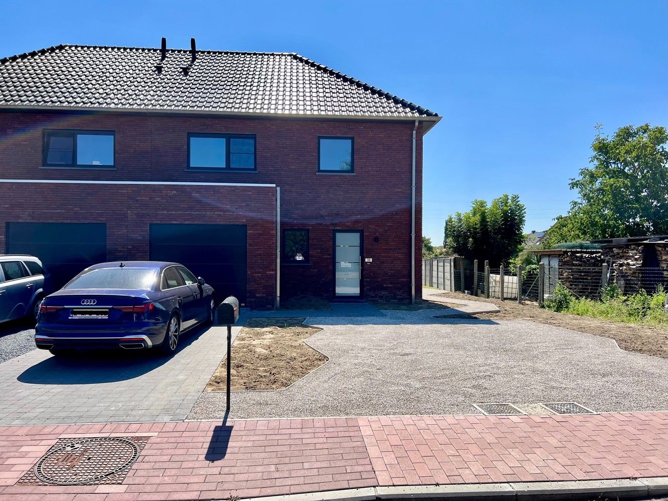 ()=>{if(producerUpdateValueVersion(node),producerAccessed(node),node.value===ERRORED)throw node.error;return node.value} Georges Eeckhoutstraat 38 - 9600 Ronse