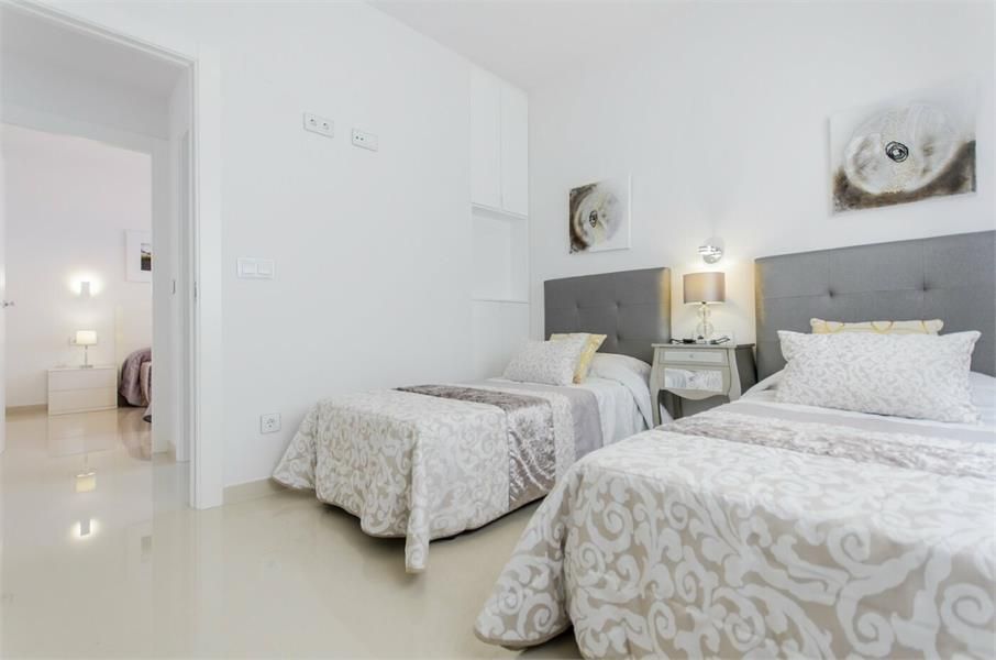 NIEUWBOUW VILLA'S IN SAN MIGUEL DE SALINAS foto 13