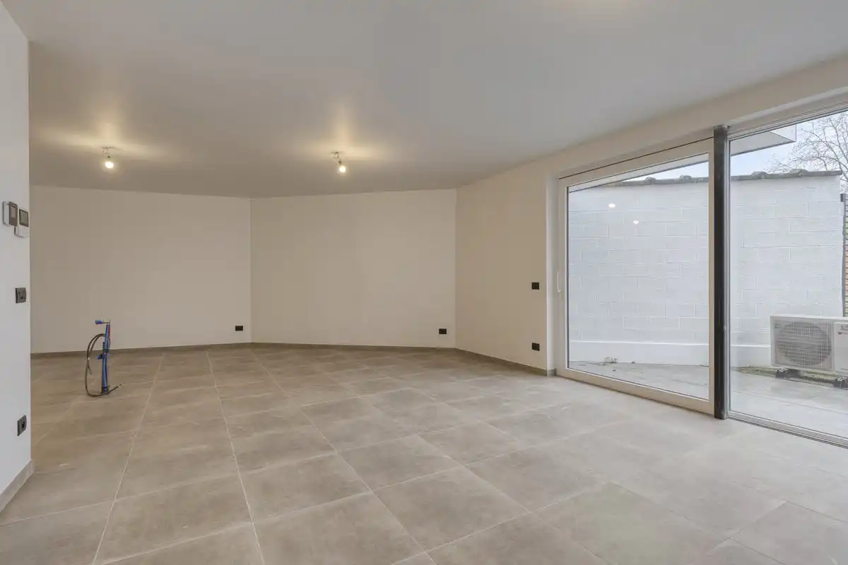 Gelijkvloers nieuwbouwappartement te koop in Anzegem foto 6