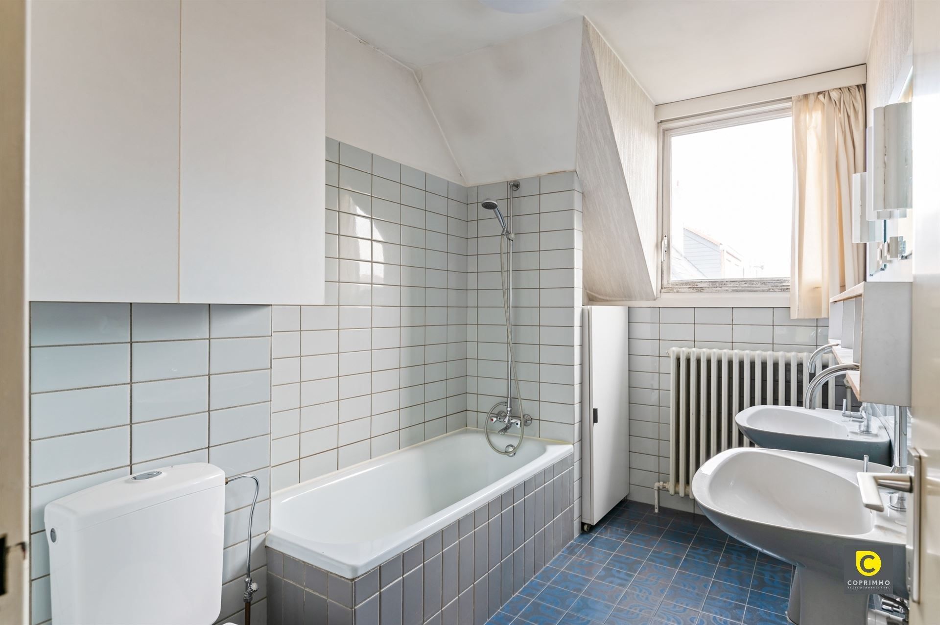 Ruime karakterwoning met tuin in Mortsel foto 17