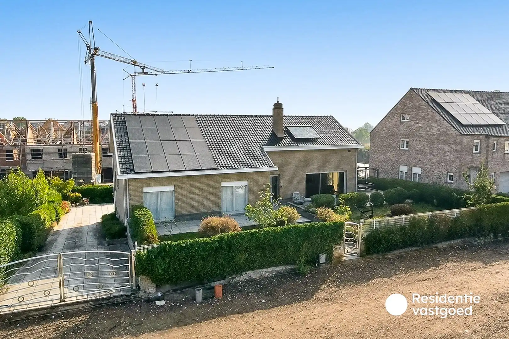 Ruime villa op topligging op wandelafstand van het strand foto 2
