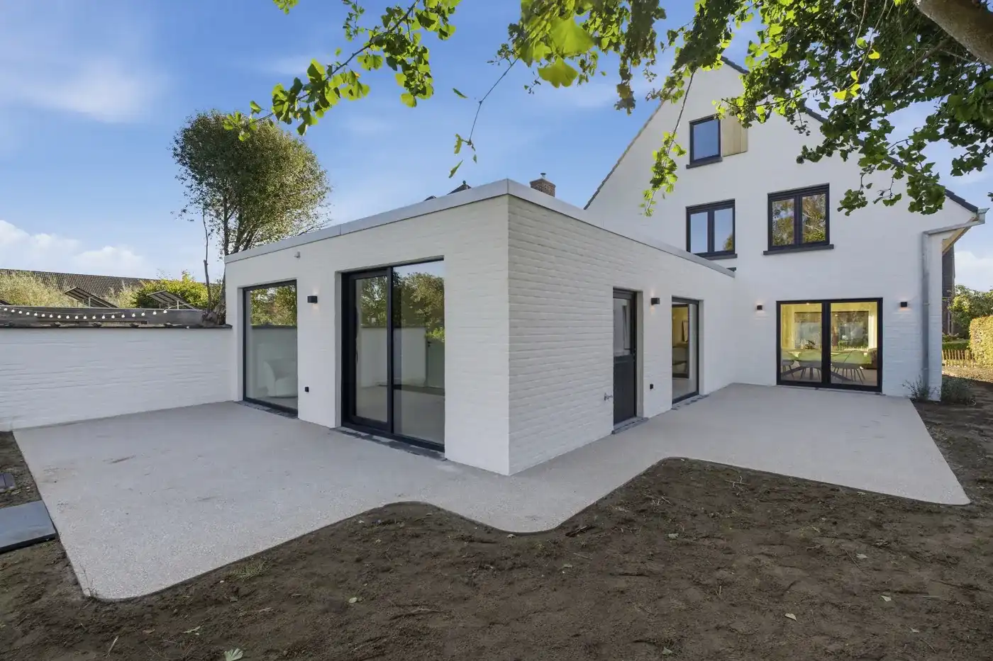 GERENOVEERDE RUIME VILLA OP TOPLOCATIE foto 16