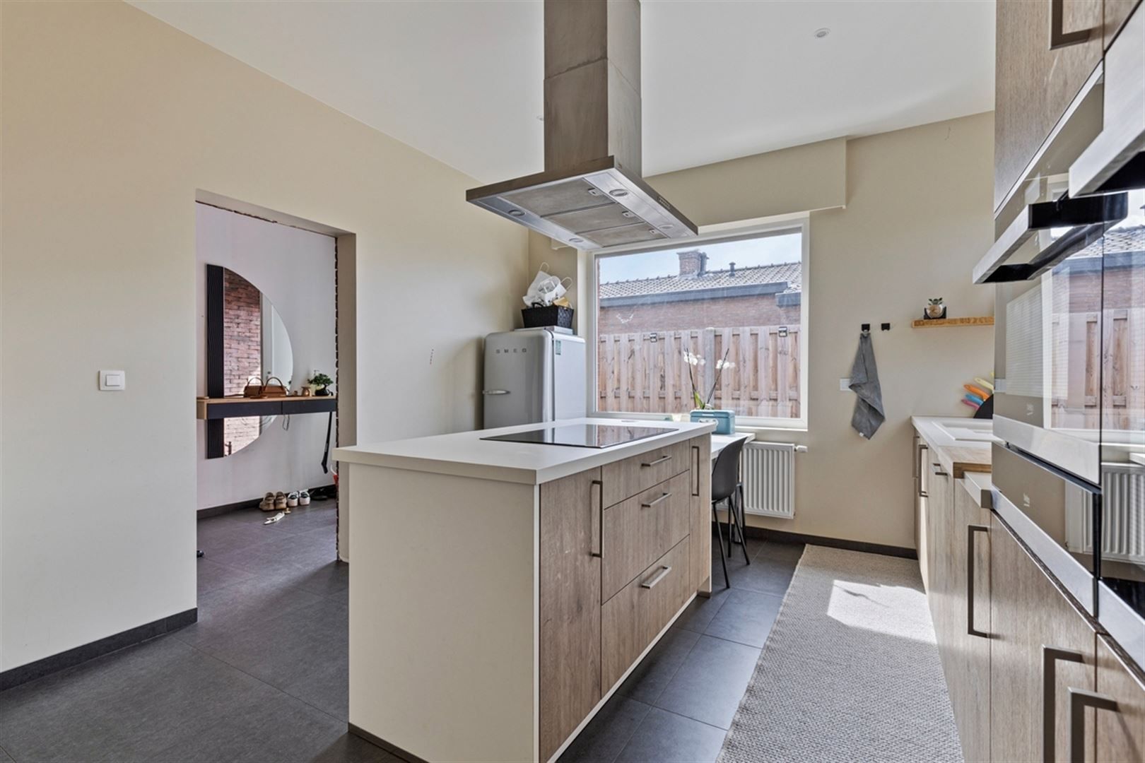 Instapklare open bebouwing op 480 m² met 3 slaapkamers en 2 badkamers. foto 9