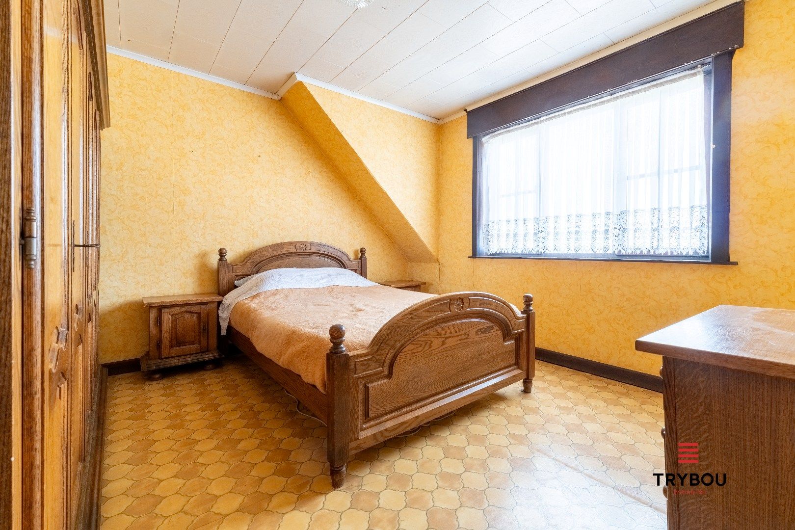 Verrassend ruime woning aan de rand van Houthulst op ruim perceel van 720m². foto 20