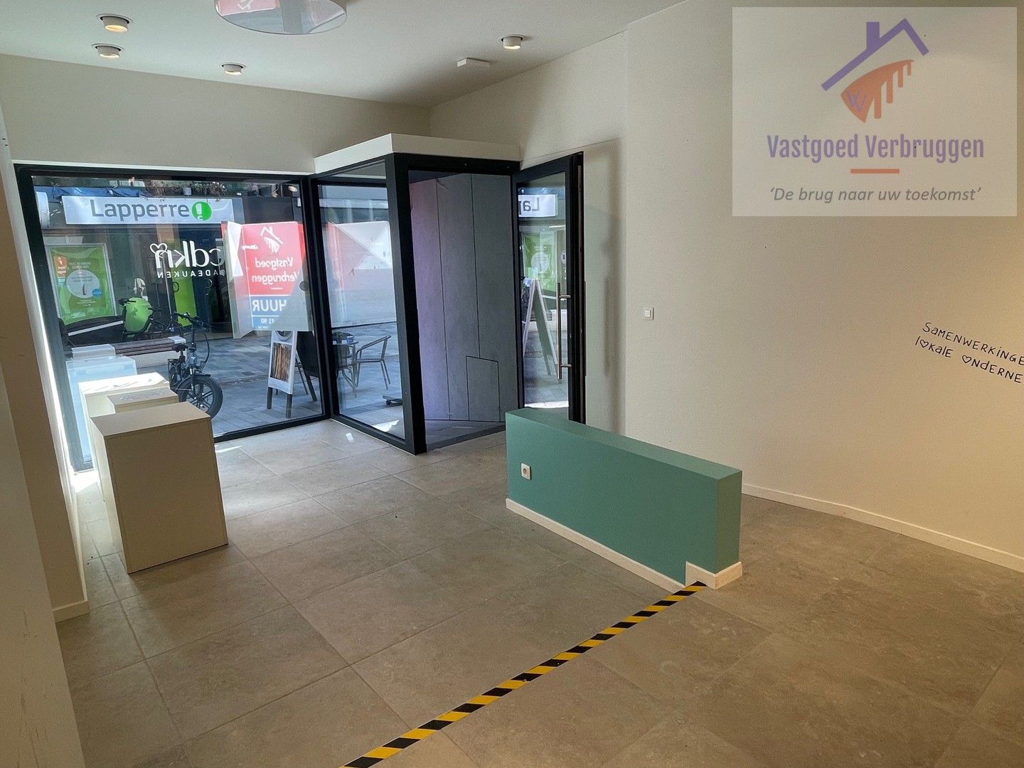 Commerciële winkelruimte op toplocatie aan interessante voorwaarden foto 5