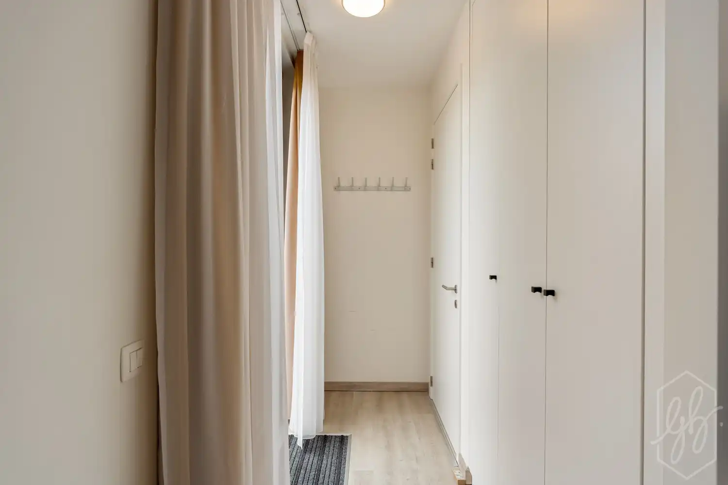 Exclusief, instapklaar appartement met ruim terras in Quartier Bleu foto 14