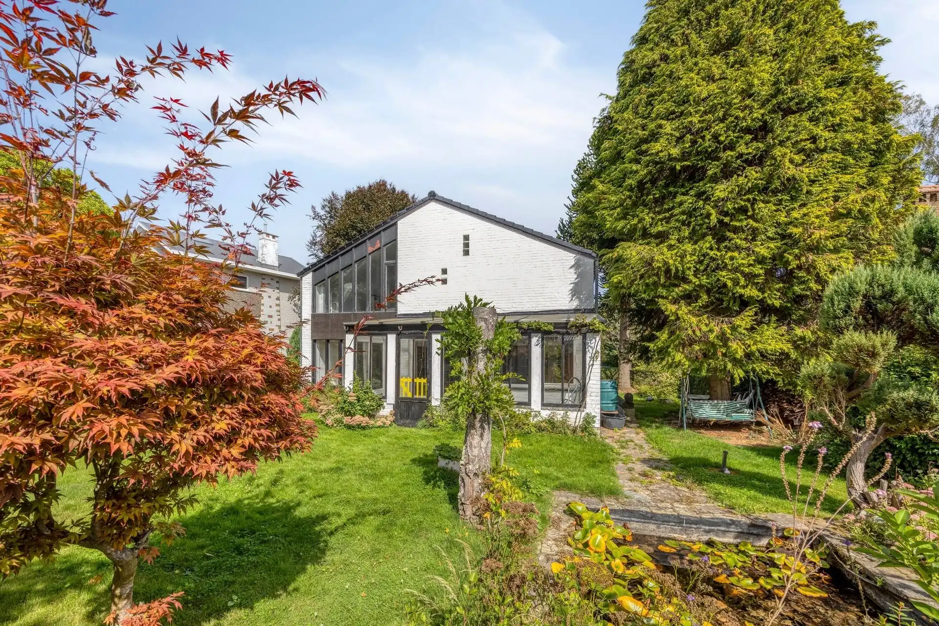Ruime villa te moderniseren op rustige locatie foto 25