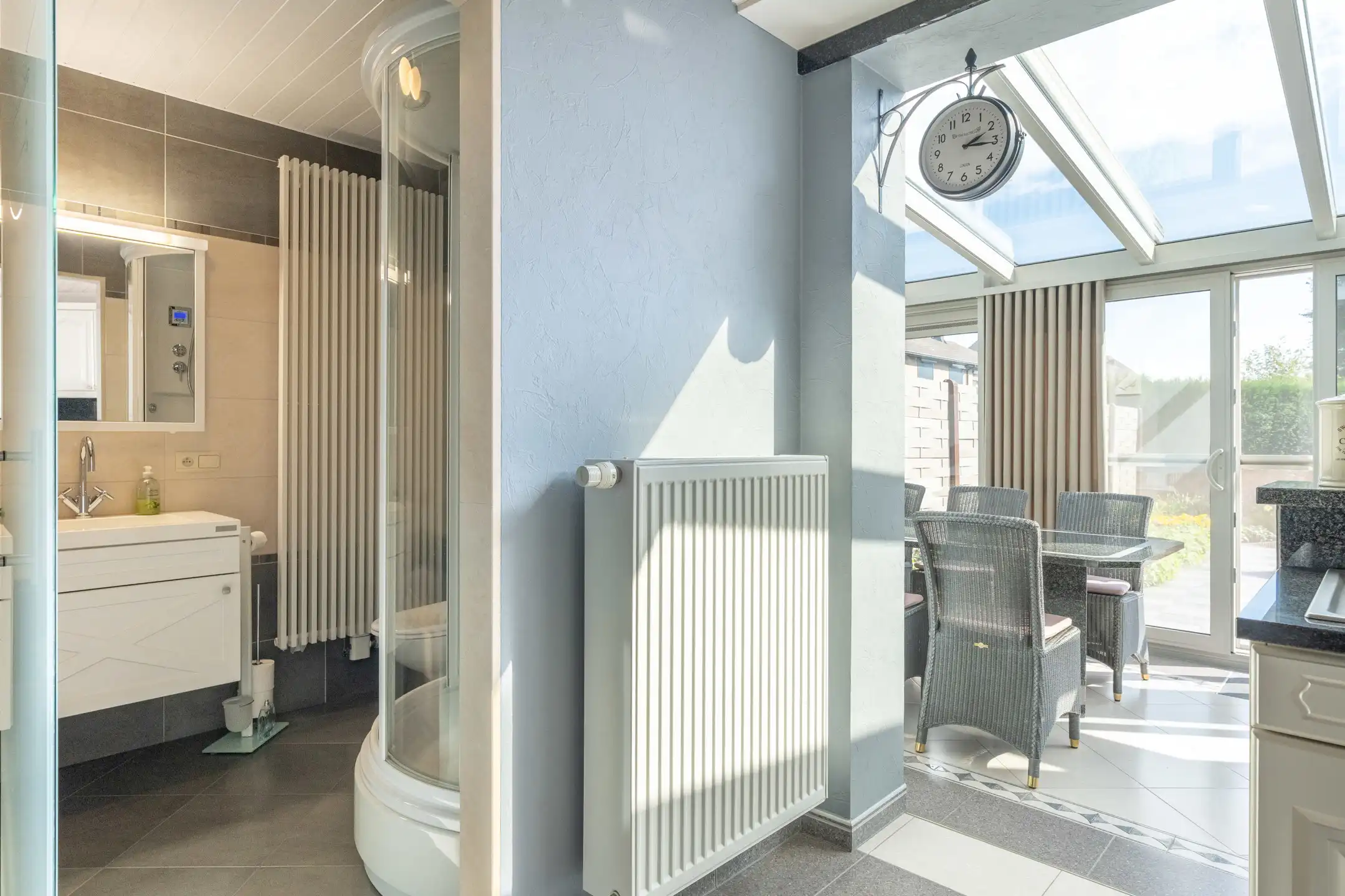 Gunstig gelegen instapklare woning met 2-3 slpks en garage foto 13