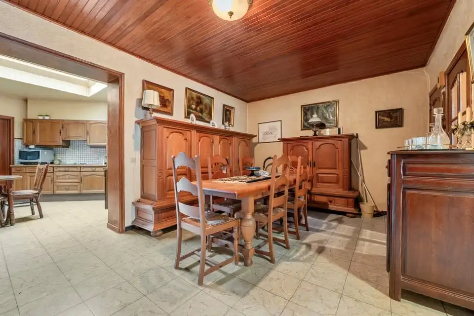 TE RENOVEREN STADSWONING IN SINT-TRUIDEN foto 5