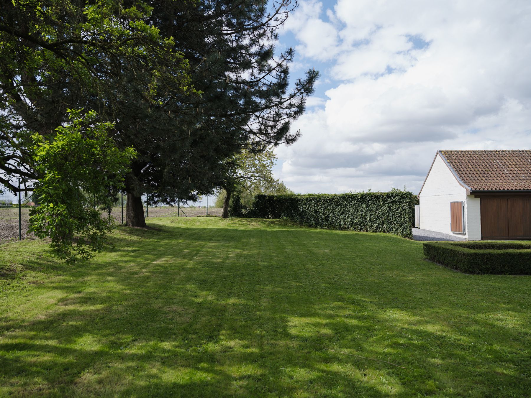 Charmante hoeve met weids uitzicht over de velden foto 21