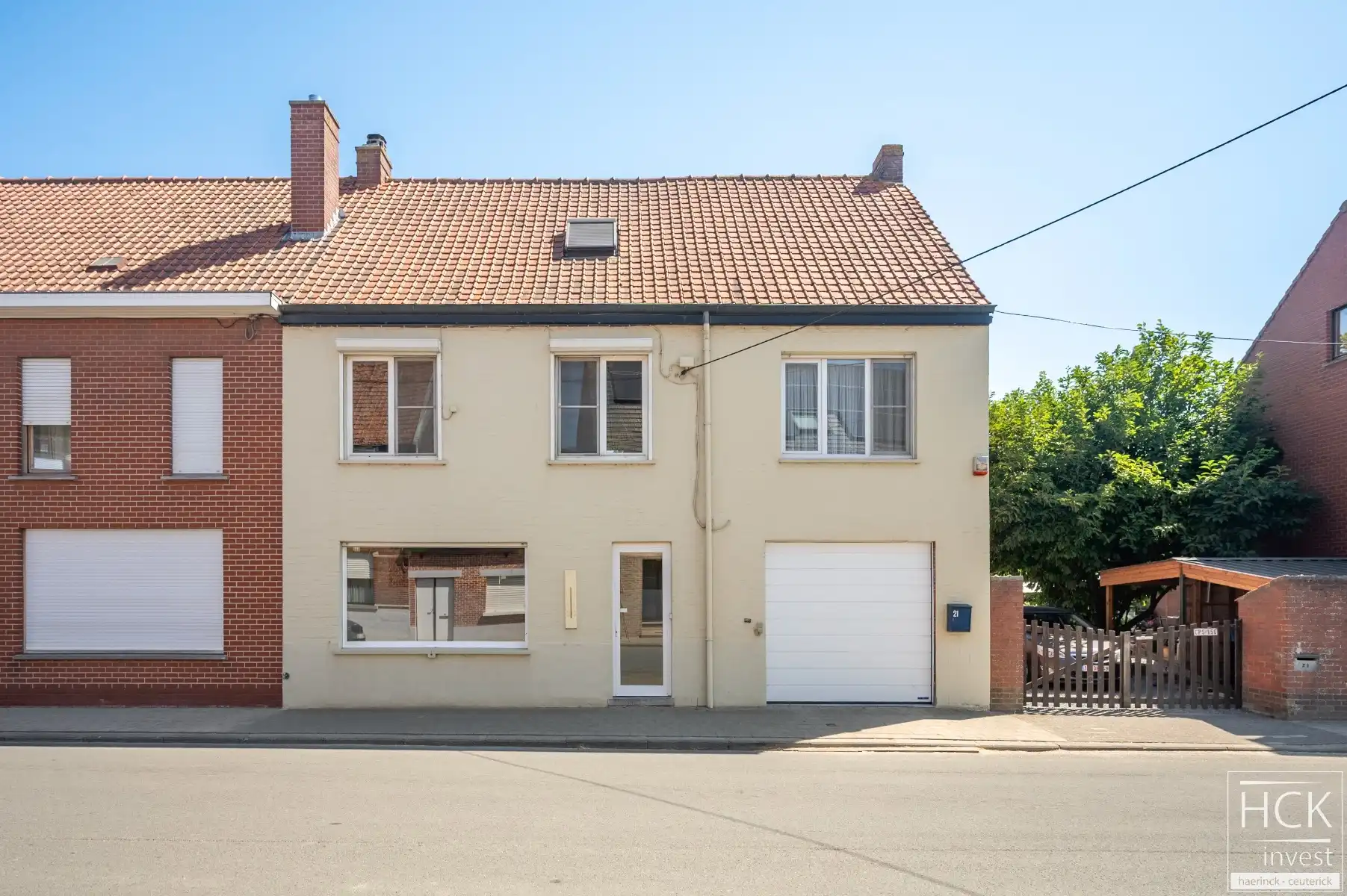 DEINZE - Ultra ruime woning met talrijke mogelijkheden, langsheen de Leie. foto 2