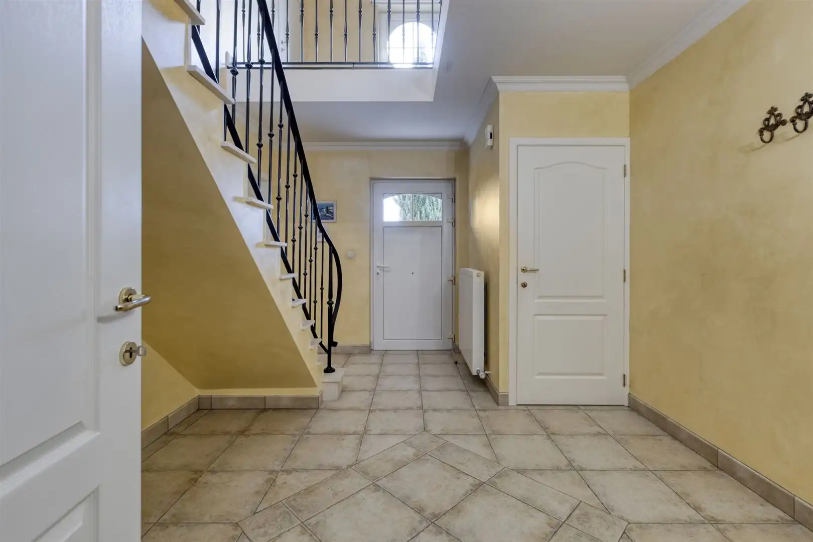 TE KOOP: Toscaanse villa met 3 slaapkamers te Heusden-Zolder! foto 6