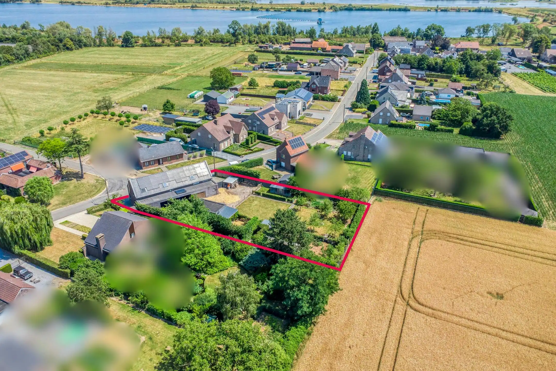 Instapklare langgevelhoeve met ruimte voor vrij beroep te koop in Rotem foto {{pictureIndex}}