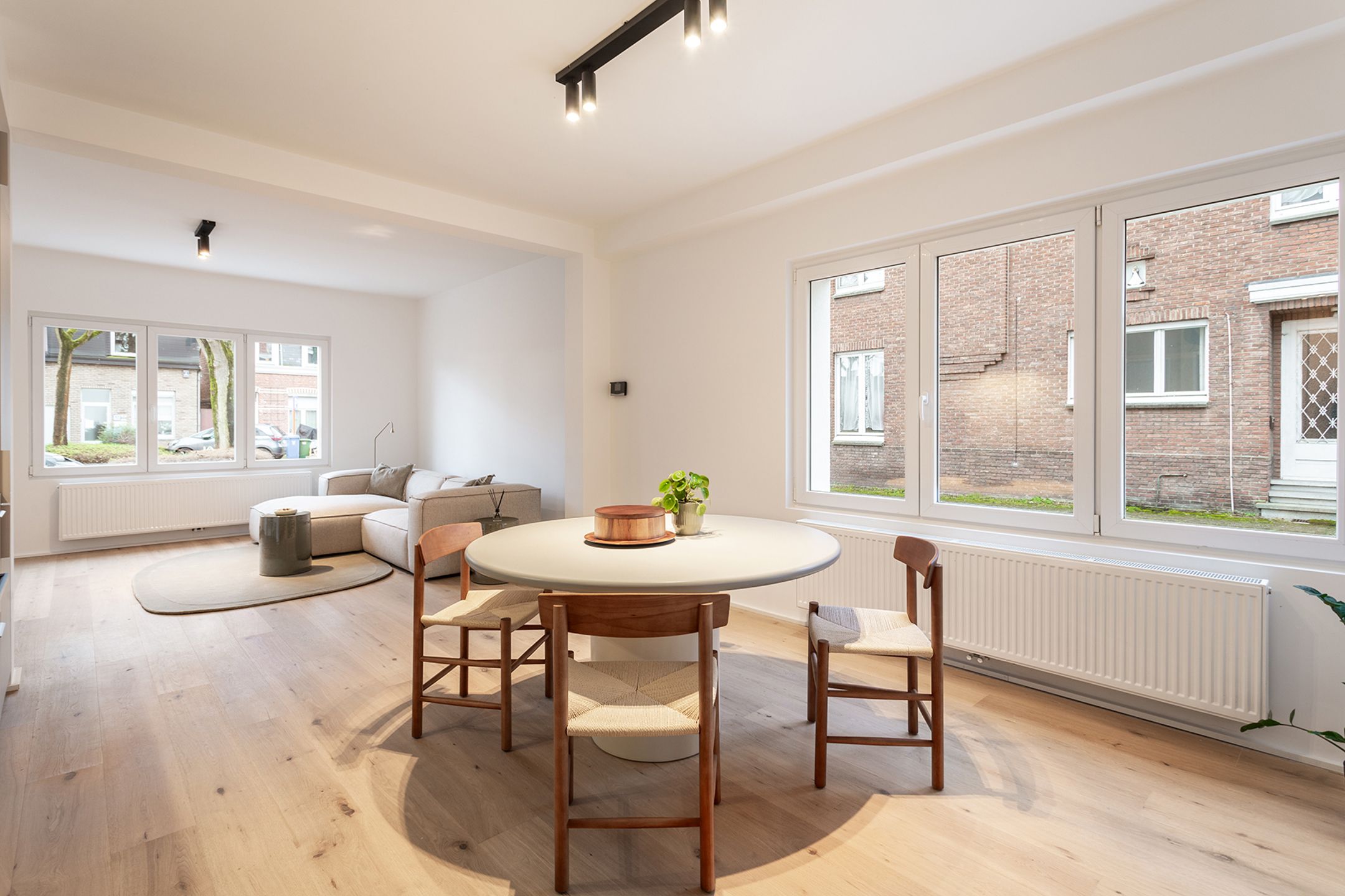 Top gerenoveerd appartement mét tuin foto {{pictureIndex}}